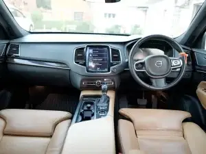 luxury car rental for wedding