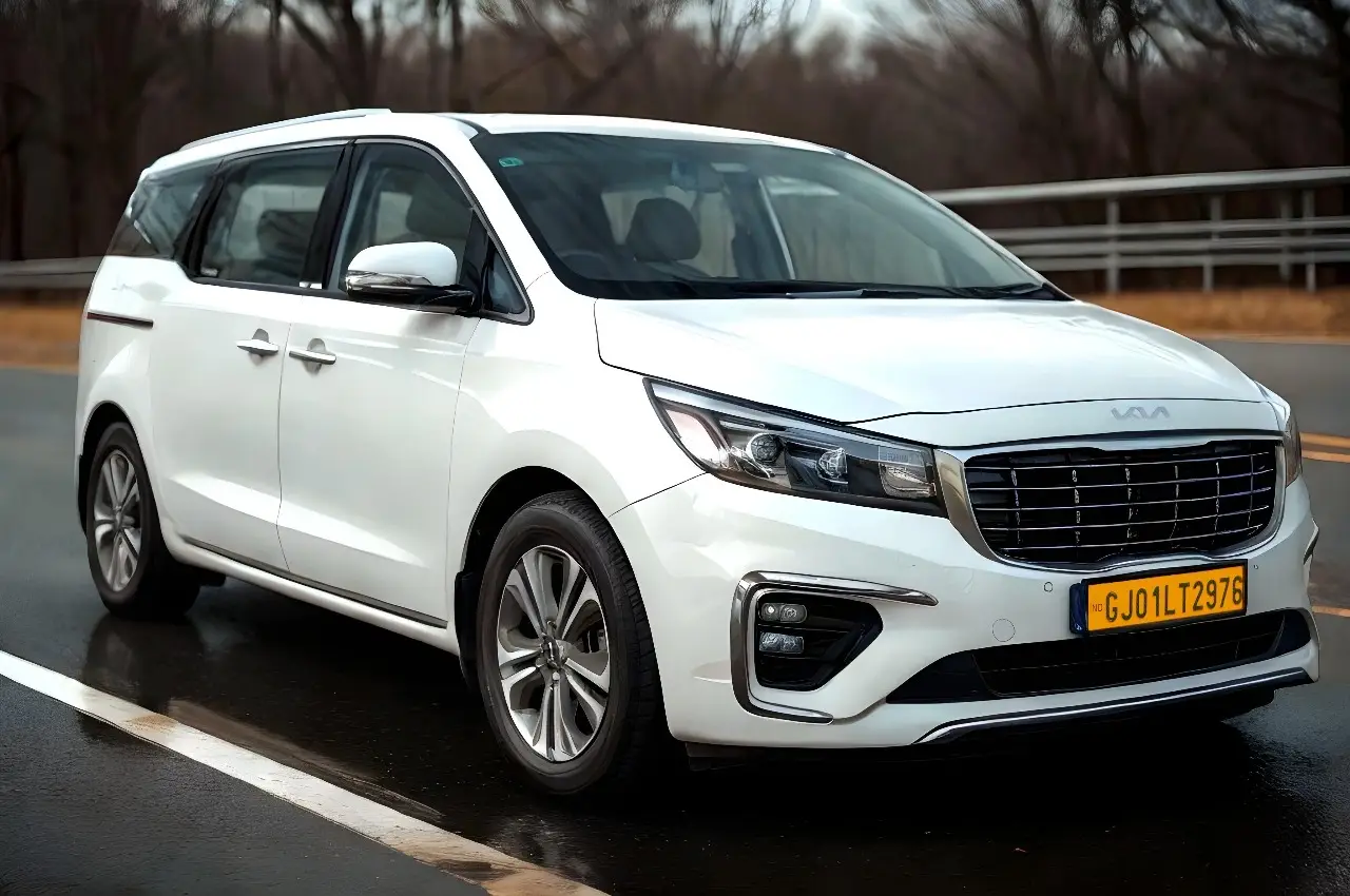 premium car rental in ahmedabad